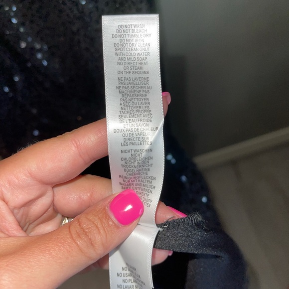 Adrianna Papell Black Sequin Blouson Gown - Picture 9 of 10